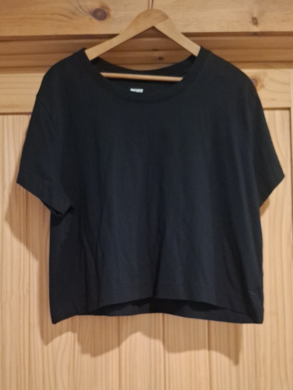 NWT Victoria's Secret Pink Crop Top. Size XXL